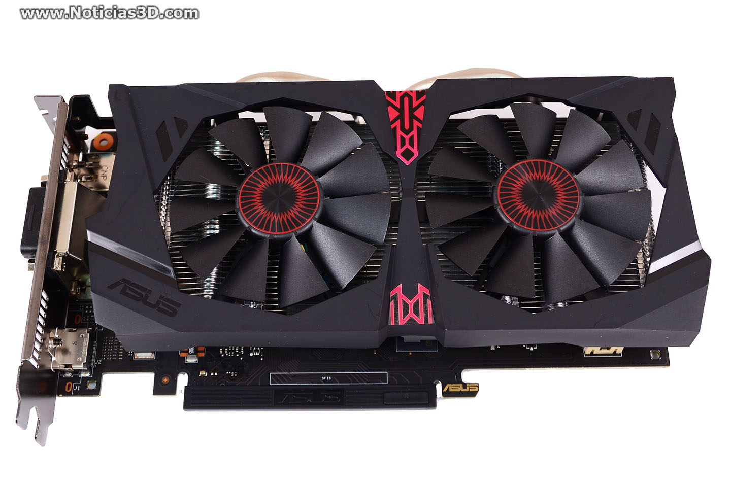 ASUS GeForce Strix GTX 950 DirectCU II
