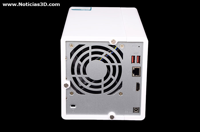 QNAP TS-364 4G QNAP TS-364 4G