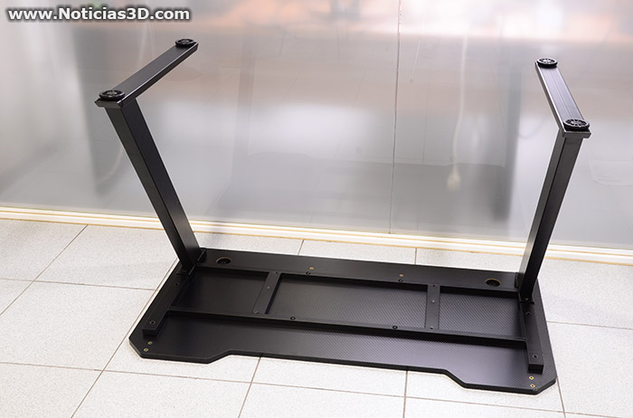 Newskill Belenor Mesa Gaming Unión de patas a tablero