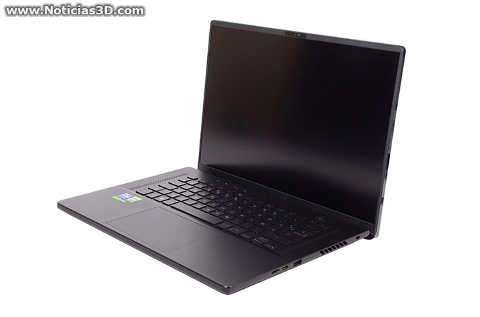 ASUS ROG Zephyrus M16 2023 Foto lateral derecho abierto