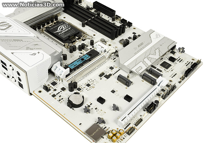 ASUS ROG Strix B860-A GAMING WIFI Detalle de los conectores NVMe